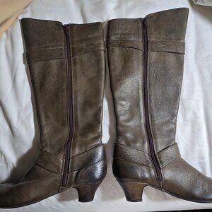 Born Olive Green tall leaher boots 8.5
